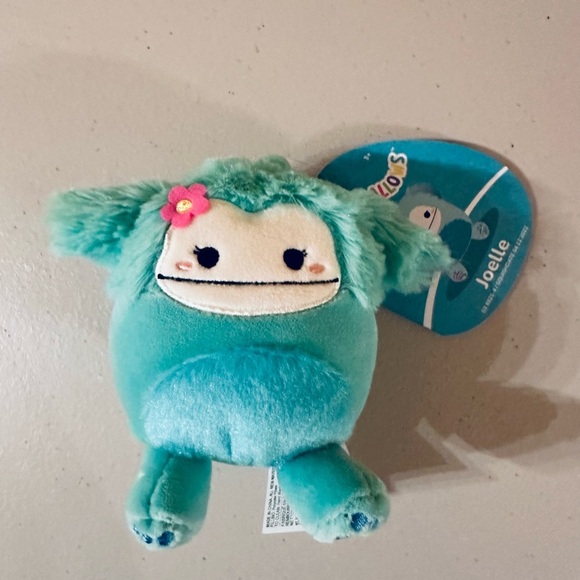 Nwt Clip Joelle Bigfoot Squishmallows - Picture 2 of 6